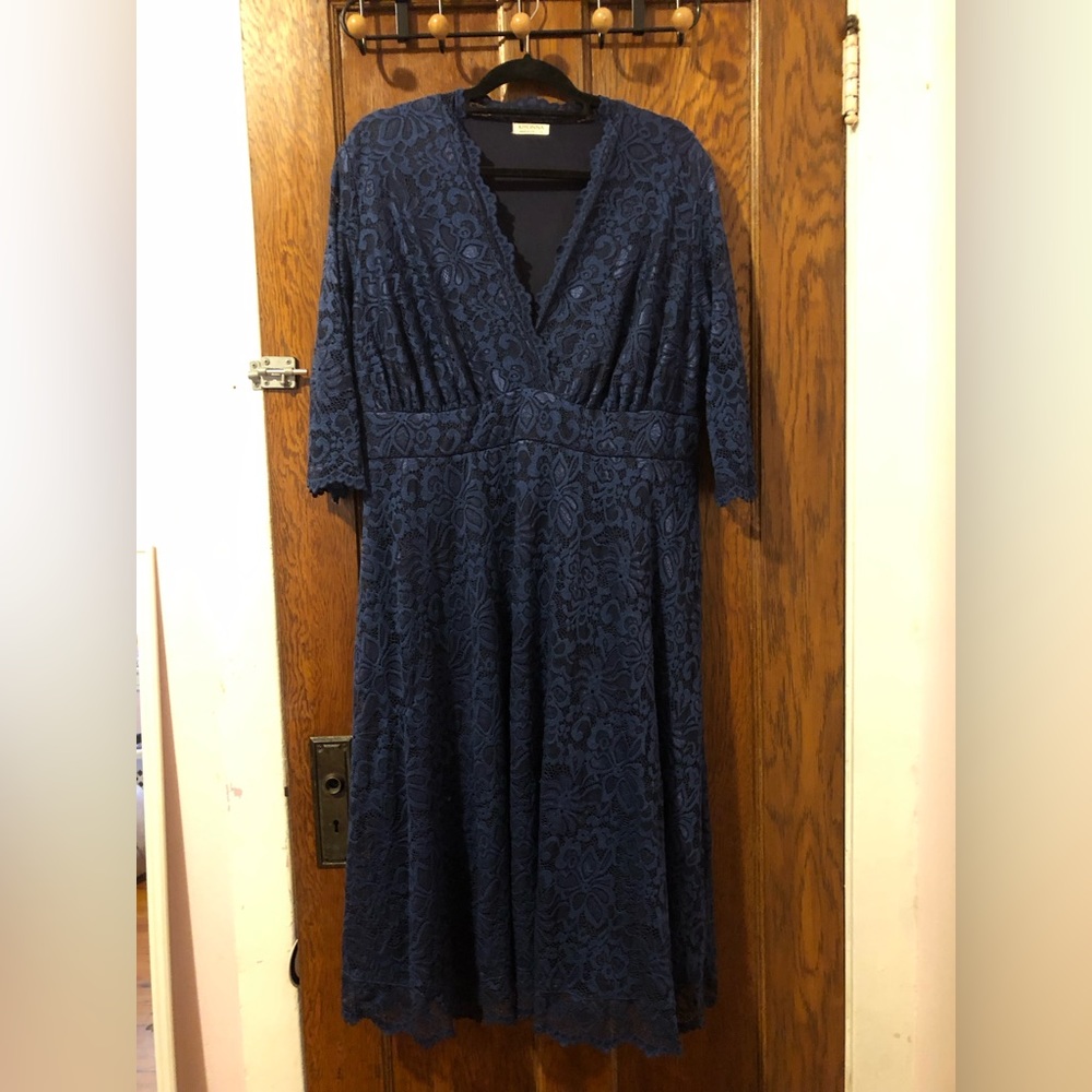 KIYONNA NAVY BLUE COCKTAIL DRESS SIZE 2x